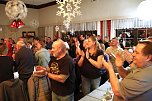 Gro&szlig;er Applaus der Urbacher im Saal  (Foto: Privat)