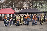 &Uuml;bergabe des Friedenslichts aus Bethlehem an die Kreisjugendfeuerwehren. (Foto: vgf)