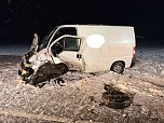 Bei dem Unfall auf der B84 wurden zwei Menschen verletzt. (Foto: Silvio Dietzel) Bei dem Unfall auf der B84 wurden zwei Menschen verletzt. (Foto: Silvio Dietzel)