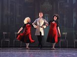 Das Ballettmärchen Aschenbrödel, aufgeführt von den Schülerinnen und Schülern des Tanzstudios Radeva. (Foto: F. Kind) Das Ballettmärchen Aschenbrödel, aufgeführt von den Schülerinnen und Schülern des Tanzstudios Radeva. (Foto: F. Kind)