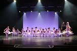 Das Ballettmärchen Aschenbrödel, aufgeführt von den Schülerinnen und Schülern des Tanzstudios Radeva. (Foto: F. Kind) Das Ballettmärchen Aschenbrödel, aufgeführt von den Schülerinnen und Schülern des Tanzstudios Radeva. (Foto: F. Kind)