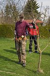 Thomas Wey gibt Tipps f&uuml;r den ertragreichen Obstbaumschnitt  (Foto: Nancy Schnitter)