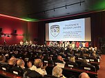 Fu&szlig;baller des FSV Preu&szlig;en feiern im gut gef&uuml;llten Kino (Foto: oas)
