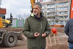 Spatenstich für den neuen Rewe in Nordhausen-Salza. (Foto: Susanne Schedwill) Spatenstich für den neuen Rewe in Nordhausen-Salza. (Foto: Susanne Schedwill)