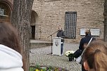 Gedenken zum 81. Jahrestag der Bombardierung Nordhausens auf dem Rathausplatz (Foto: agl)