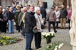 Gedenken zum 81. Jahrestag der Bombardierung Nordhausens auf dem Rathausplatz (Foto: agl)