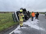 Der umgekippte LKW blockierte die B4.  (Foto: Silvio Dietzel)