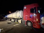 Ein spektakulärer Unfall ereignete sich Donnerstagabend bei Nordhausen. (Foto: Silvio Dietzel) Ein spektakulärer Unfall ereignete sich Donnerstagabend bei Nordhausen. (Foto: Silvio Dietzel)