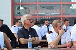 Feierliche Übergabe der neuen Drehleiter bei der Feuerwehr in Bad Langensalza (Foto: Eva Maria Wiegand) Feierliche Übergabe der neuen Drehleiter bei der Feuerwehr in Bad Langensalza (Foto: Eva Maria Wiegand)