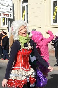 Rosenmontagsgesichter