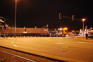 Ma&szlig;arbeit um Mitternacht