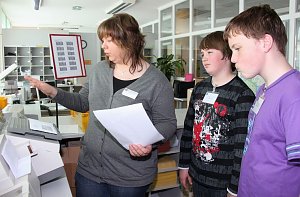 Schnuppern in Frauendom&auml;ne