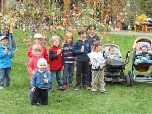 Osterbaum geschm&uuml;ckt