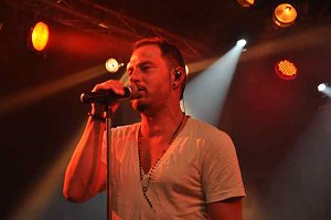 Cliff im Klubhaus