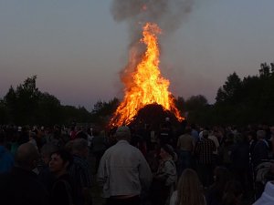 Osterfeuer beendet Box-Saison