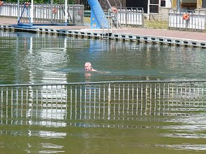 Spa&szlig; beim Anbaden