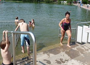 Spa&szlig; beim Anbaden