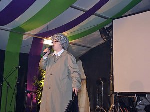 Fliederk&ouml;nigin 20011 gek&uuml;rt