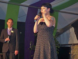 Fliederk&ouml;nigin 20011 gek&uuml;rt
