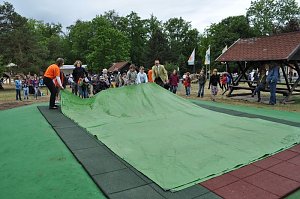 Neues Trampolin