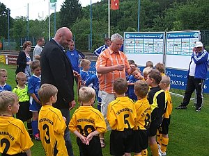 Pokal &uuml;berreicht