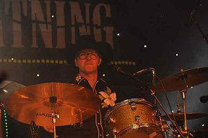 Texas Lighning Live im Gehege