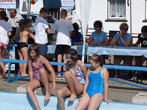 24 Stunden Schwimmen begonnen