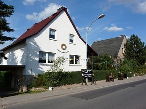 Ein Ort schm&uuml;ckt sich