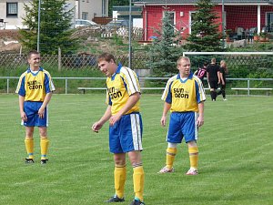 Fu&szlig;ballfest gestartet