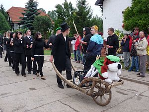 Durch Berka gezogen (1)