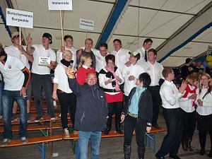 St&uuml;rmisch gefeiert
