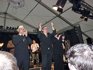 St&uuml;rmisch gefeiert