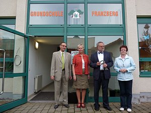 Mit Schl&uuml;ssel&uuml;bergabe offiziell