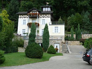Vierte Station