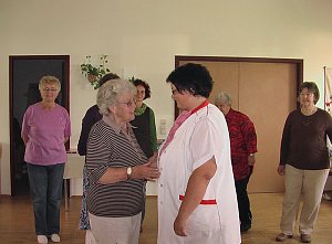 Tanzend durch die Welt