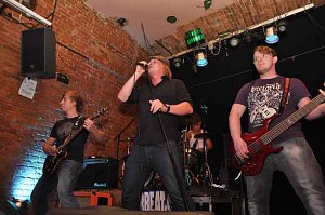 Rock in der Destille