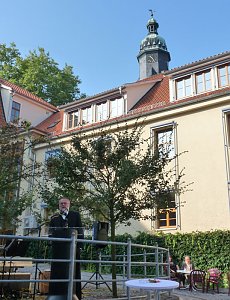 Kritisches zum Feiertag