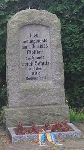 Hundert Kilometer