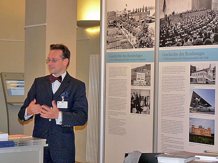 Wanderausstellung er&ouml;ffnet