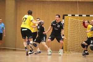 Niederlage in eigener Halle