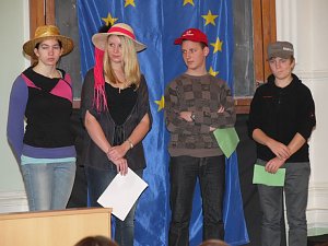 Er&ouml;ffnung im Gymnasium