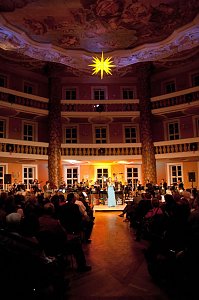Großes Weihnachtskonzert