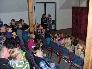 Puppentheater im Jugendclub Berka