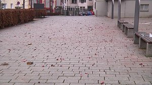Böllerabfall auf den Straßen