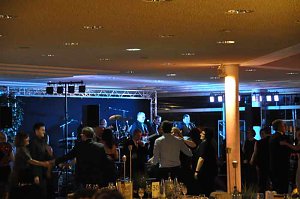 Ärzte- und Apothekerball im Autohaus Peter