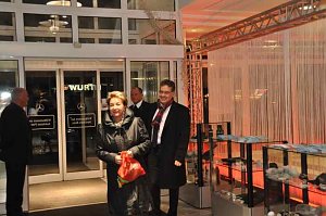 Ärzte- und Apothekerball im Autohaus Peter