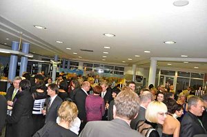 Ärzte- und Apothekerball im Autohaus Peter