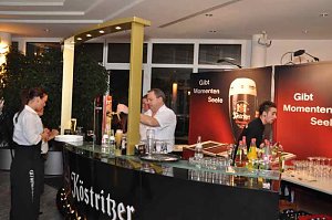 &Auml;rzte- und Apothekerball im Autohaus Peter
