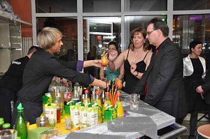 &Auml;rzte- und Apothekerball im Autohaus Peter