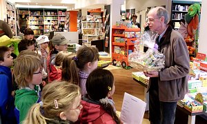 St&auml;ndchen im Buchhaus